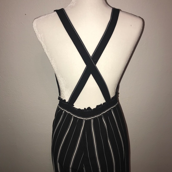 Black and white Striped Jumpsuit - Picture 4 of 5